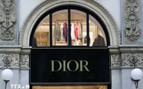 Doanh thu ngành hàng xa xỉ toàn cầu giảm mạnh