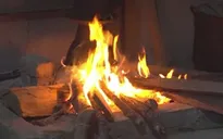 Tết dương lịch ấm nồng bên bếp lửa người Thái