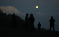 Siêu trăng sói tháng Giêng và mưa sao băng Quadrantid mở đầu năm mới