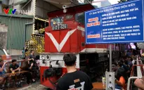 Hà Nội đề xuất dừng chạy tàu qua nội đô, “phố cà phê đường tàu”