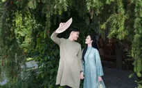 Giới trẻ bắt trend chụp hình với áo dài tại các địa điểm cực "hot" ở TP Hồ Chí Minh