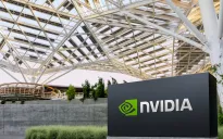Mỹ cho phép Nvidia bán chip H200 cho Trung Quốc