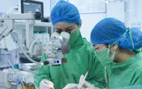 Tai nạn phát đồi khiến người đàn ông rách củng mạc mắt