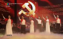 Hào hùng chương trình hòa nhạc chính luận nghệ thuật "Mãi mãi niềm tin theo Đảng" 