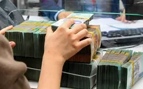 Lãi suất huy động vượt 7%, cho vay rục rịch tăng