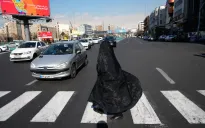 Tin tặc tấn công sóng truyền hình Iran giữa lúc biểu tình leo thang