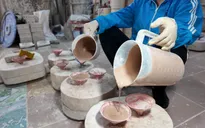 Làng nghề Bát Tràng tất bật chuẩn bị Tết Nguyên đán 2026