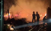 Đồng Nai: Cơ bản dập tắt đám cháy lúc rạng sáng tại cửa hàng điện máy