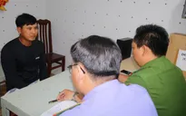 Nhậu say gây rối, rút dao đâm công an xã