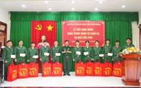 Biên phòng TP Hồ Chí Minh tiễn quân nhân hoàn thành nghĩa vụ quân sự về địa phương