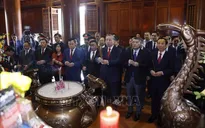 Tổng Bí thư Tô Lâm dâng hương tưởng niệm Chủ tịch Hồ Chí Minh tại Nghệ An