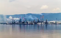 Nổ gây hỏa hoạn tại nhà máy lọc dầu lớn nhất Thổ Nhĩ Kỳ