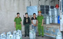 Đột kích 10 điểm sang chiết gas giả, thu giữ gần 4.000 bình gas tại Đồng Nai