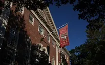 Tổng thống Trump yêu cầu Đại học Harvard bồi thường 1 tỷ USD
