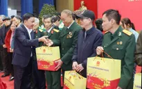 Chăm lo để mọi nhà đều được đón Tết trong đủ đầy