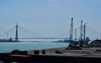 Tổng thống Trump cảnh báo ngăn chặn khánh thành cầu nối Canada và Mỹ