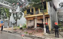 Cháy cửa hàng đồ nhựa ở Bắc Ninh, nhiều hàng hóa bị thiêu rụi