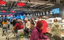 Trung Quốc mạnh tay kích cầu tiêu dùng dịp Tết