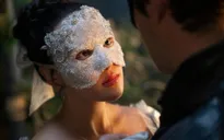 Thông điệp phía sau trang phục dạ hội của phim "ngôn tình phương Tây" Bridgerton