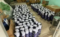 Phát hiện hơn 1 tấn “khí cười” trong nhà dân ở Huế, nhiều đối tượng sa lưới