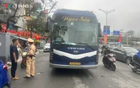 Hà Nội: Xử phạt nhiều tài xế xe khách qua phản ánh của người dân trong dịp Tết