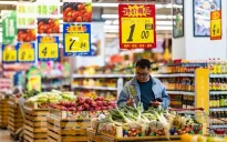 Tiêu dùng Trung Quốc tăng mạnh trong Tết Nguyên đán