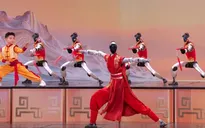 Từ vấp ngã đến chiếm sóng Gala Xuân, robot hình người Trung Quốc tiếp tục hâm nóng cuộc chiến nghìn tỷ USD