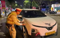 Uống rượu bia vẫn lái xe - hiểm họa rình rập trên từng cung đường