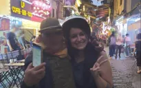 Công an xác minh vụ nữ du khách Mỹ bị 'chặt chém' 1 triệu đồng tiền xe ôm