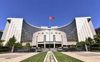 Trung Quốc khuyến khích mua USD nhằm kiềm chế đà tăng giá của đồng NDT