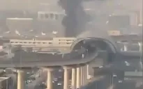 Hai sân bay lớn của UAE bị tấn công, ít nhất 1 người thiệt mạng