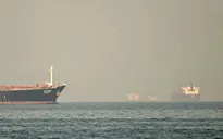 Thị trường ngày 3/3: Chứng khoán châu Á tiếp tục mất điểm, giá dầu và khí đốt tăng