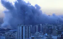 Israel mở rộng không kích Tehran và Beirut