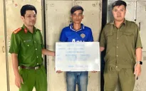 Bắt kẻ cướp giật dây chuyền vàng của thiếu nữ ở TP Hồ Chí Minh