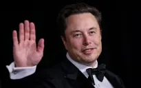 Elon Musk giàu nhất thế giới hai năm liên tiếp