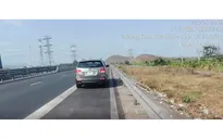 CSGT xử lý nhiều tài xế dừng xe sai quy định trên cao tốc Phan Thiết – Vĩnh Hảo