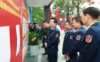 Cán bộ, chiến sĩ Bộ Tư lệnh Cảnh sát biển nô nức thực hiện quyền công dân