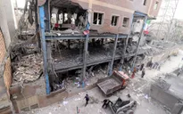 Israel không kích đồng loạt thủ đô Tehran và Beirut