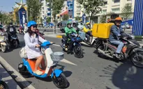 TP Hồ Chí Minh: Xe đạp điện công cộng thu hút người dân trải nghiệm