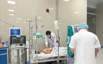 Cảnh báo nguy cơ ngộ độc rượu từ rượu ngâm, rượu tự pha