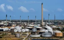 Mỹ tăng gấp đôi lượng dầu nhập từ Venezuela