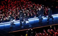 BTS khẳng định vị thế thống trị K-pop với đêm diễn trở lại lịch sử tại Gwanghwamun