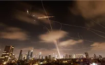 Israel tuyên bố Iran sử dụng tên lửa tầm bắn 4.000 km