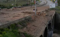 Tổng thống Lebanon: Israel tấn công cầu là "màn dạo đầu" của chiến dịch trên bộ