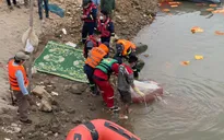 Tìm thấy thi thể nạn nhân thứ hai trong vụ chìm tàu trên sông Hồng