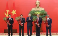 Tổng Bí thư Tô Lâm trao Huân chương Quân công hạng nhất tặng Thủ tướng Phạm Minh Chính và các đồng chí lãnh đạo