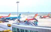 Đề xuất miễn lệ phí hàng không, hàng hải hết năm 2026