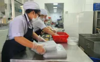 Kiểm tra đột xuất cơ sở dịch vụ ăn uống, bếp ăn tập thể ở Hà Nội và Ninh Bình