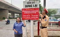 Hà Nội: Gắn biển tuyên truyền mức xử phạt vi phạm tại các đường ngang