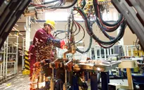 Ngành dịch vụ Trung Quốc chững lại